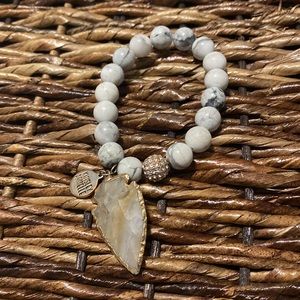 Kinsley Armelle Beaded Bracelet ✨